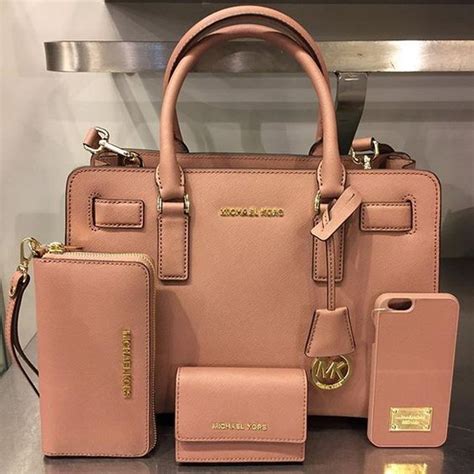 michael kors orlandoflorida outlet purses show pictures 2018|michael Kors Outlet official site.